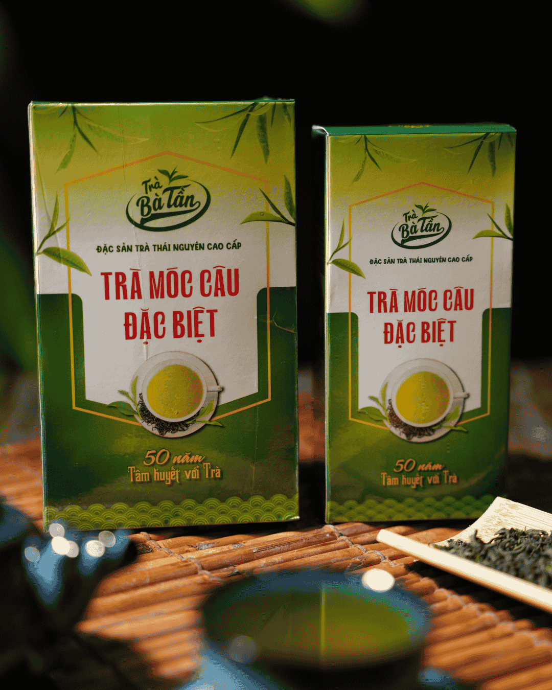 Green and Black Modern Minimalist Summer Drink Instagram Post