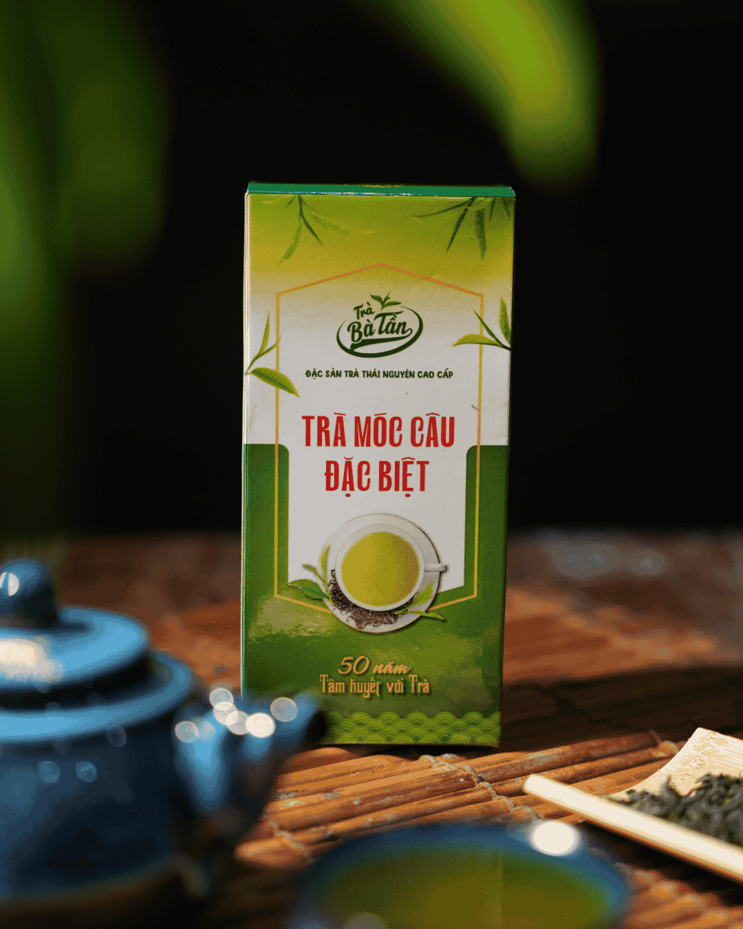 Green and Black Modern Minimalist Summer Drink Instagram Post (10)