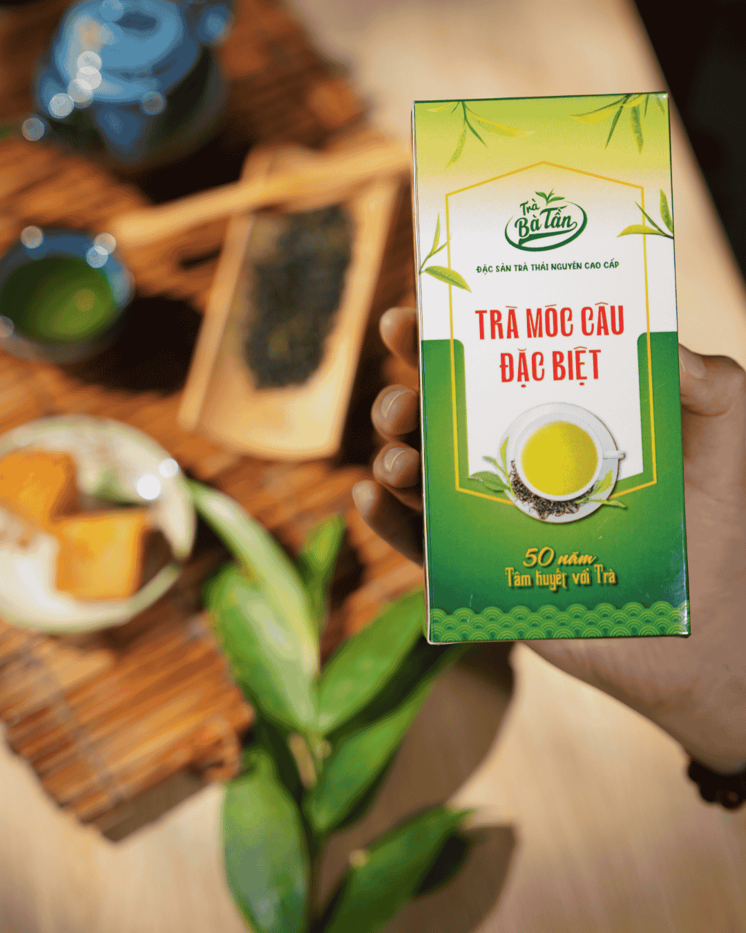 Green and Black Modern Minimalist Summer Drink Instagram Post