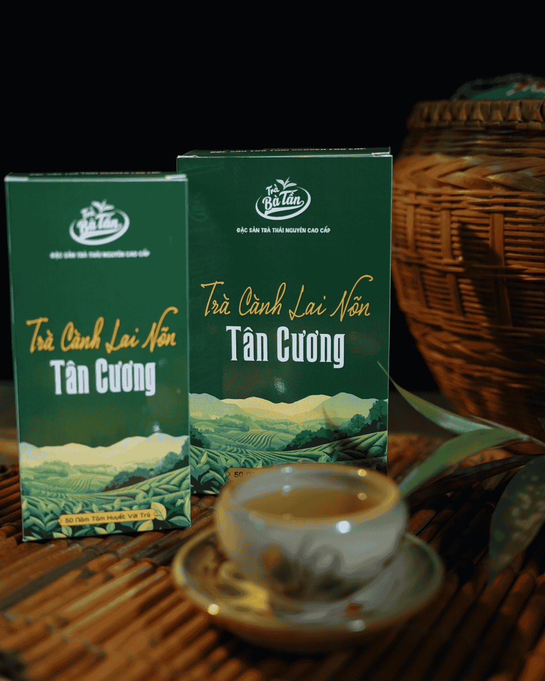 Green and Black Modern Minimalist Summer Drink Instagram Post